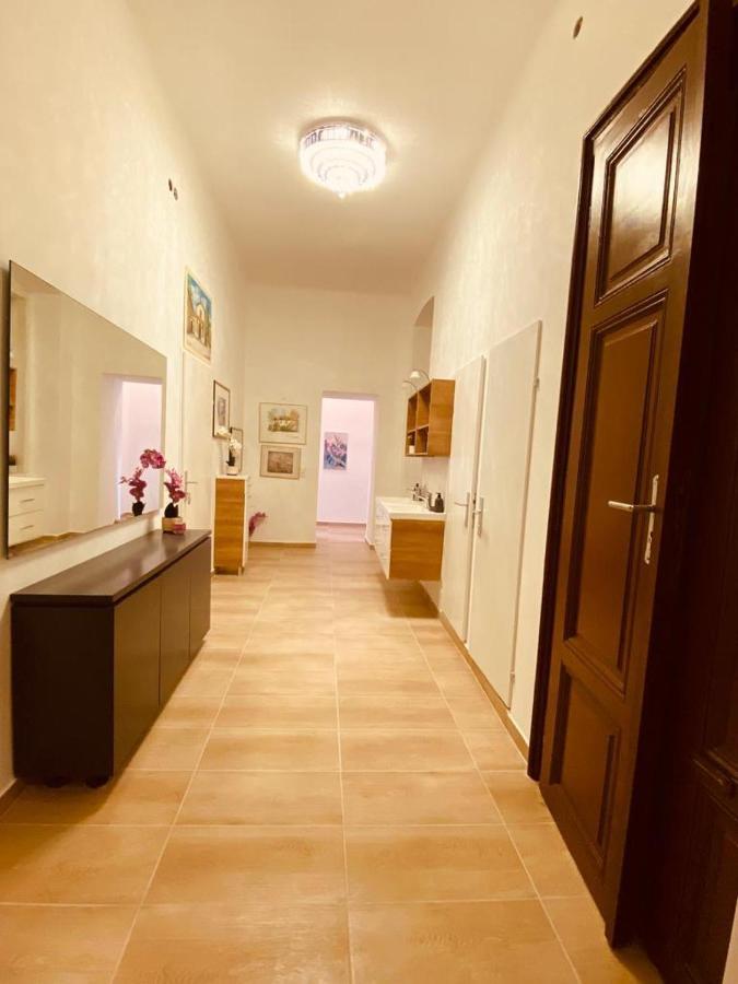 Deluxe Quad Room Dw Wenen Buitenkant foto