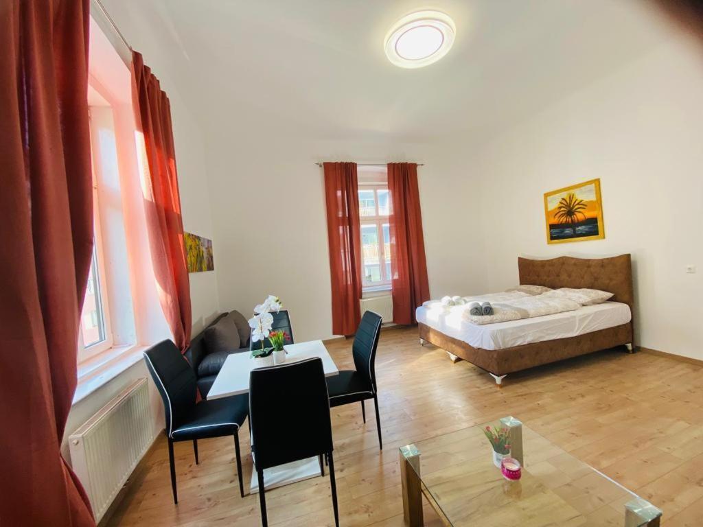 Deluxe Quad Room Dw Wenen Buitenkant foto