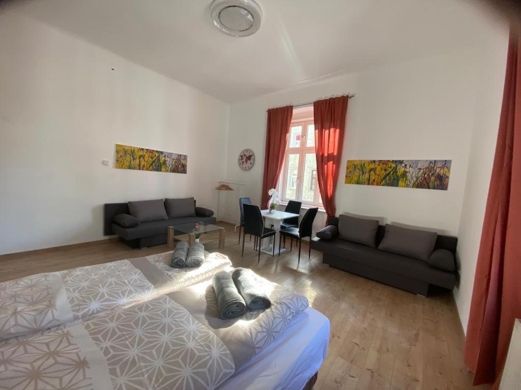 Deluxe Quad Room Dw Wenen Buitenkant foto